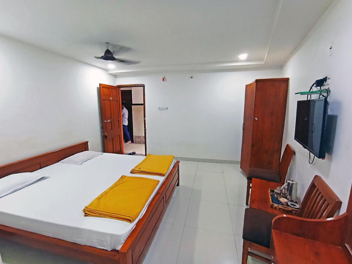Staymaker Shri Shakti Residency Hubli Buitenkant foto