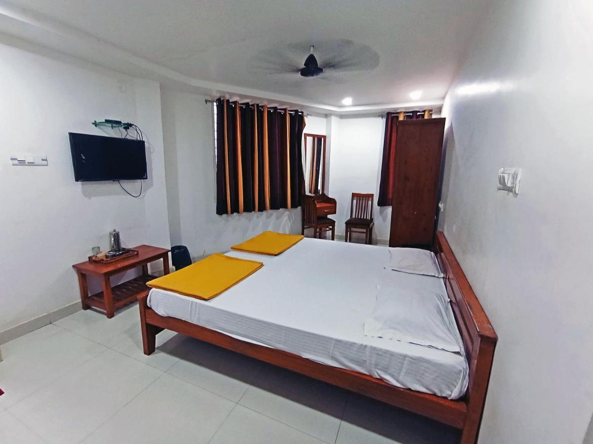 Staymaker Shri Shakti Residency Hubli Buitenkant foto