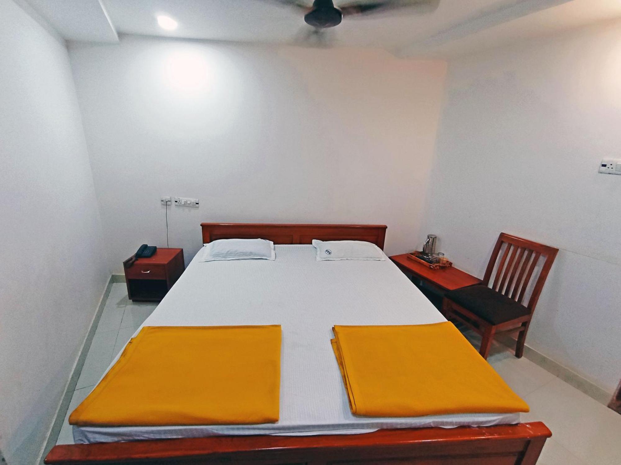Staymaker Shri Shakti Residency Hubli Buitenkant foto