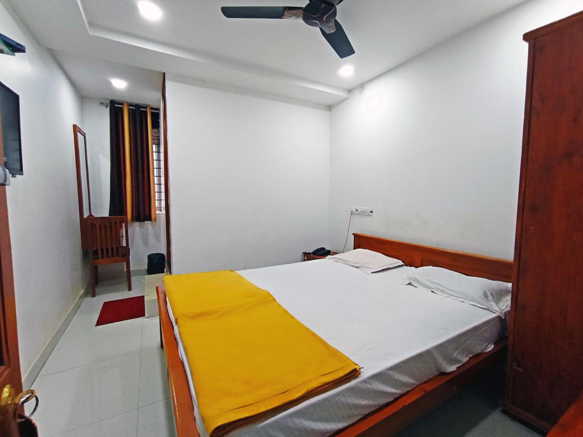 Staymaker Shri Shakti Residency Hubli Buitenkant foto