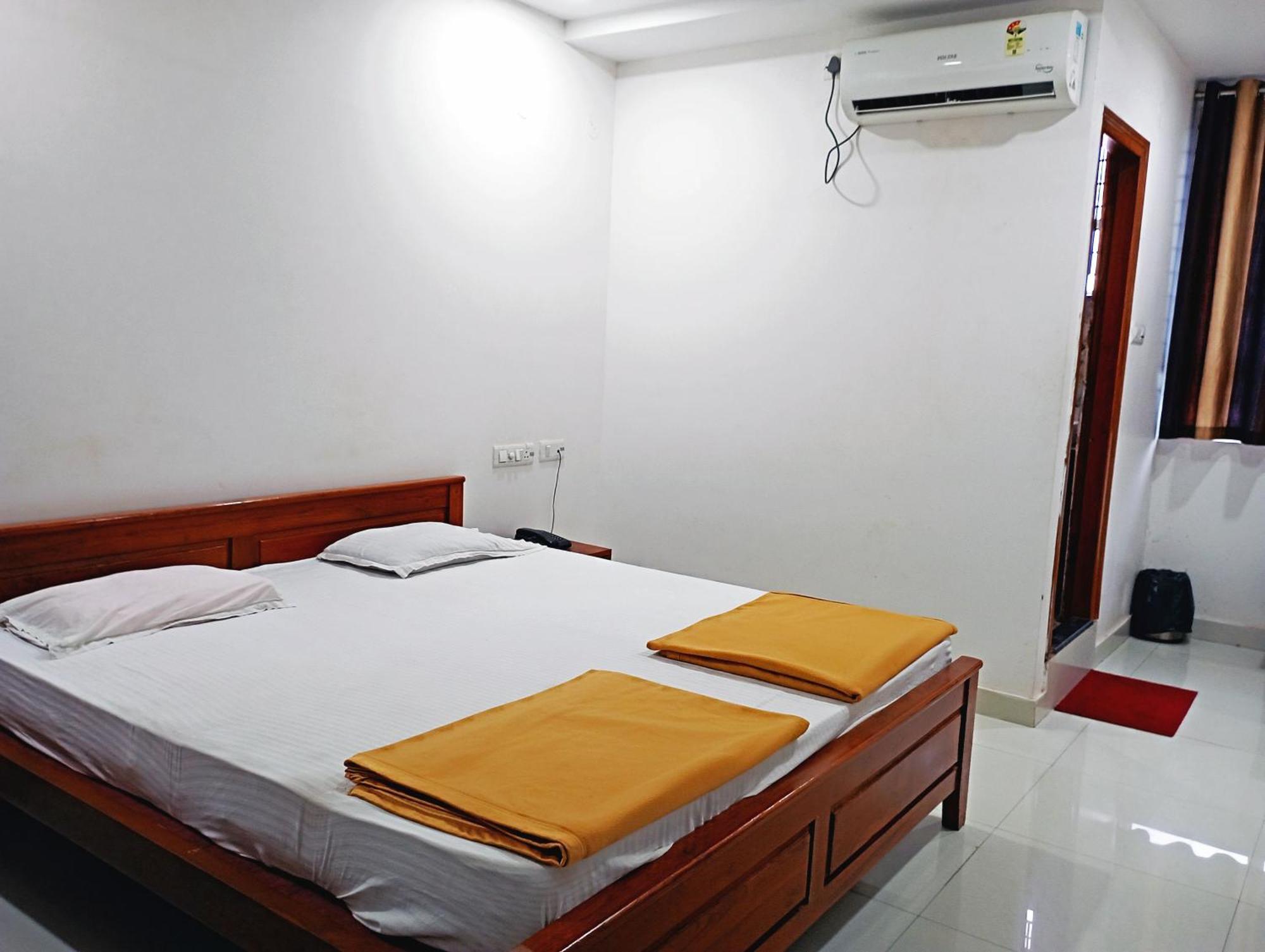 Staymaker Shri Shakti Residency Hubli Buitenkant foto